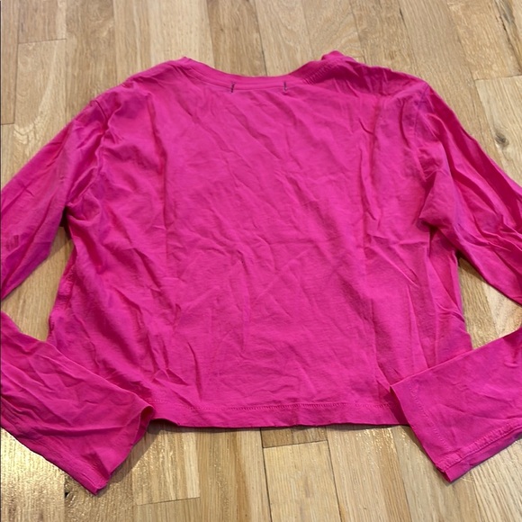 AMO Women’s Pink Cropped Relaxed Long Sleeve Size S - Picture 4 of 4
